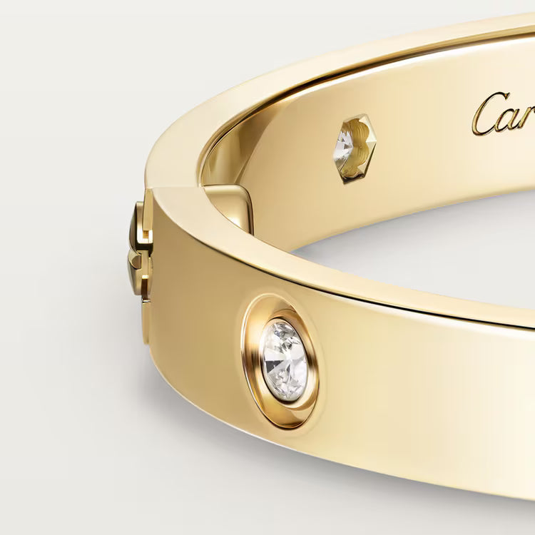 Cartier Love bracelet, classic model, 10 diamonds B6070317