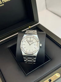 Audemars Piguet Royal Oak Quartz 67651ST.ZZ.1261ST.01 'Ladies' Stainless Steel Diamond Bezel