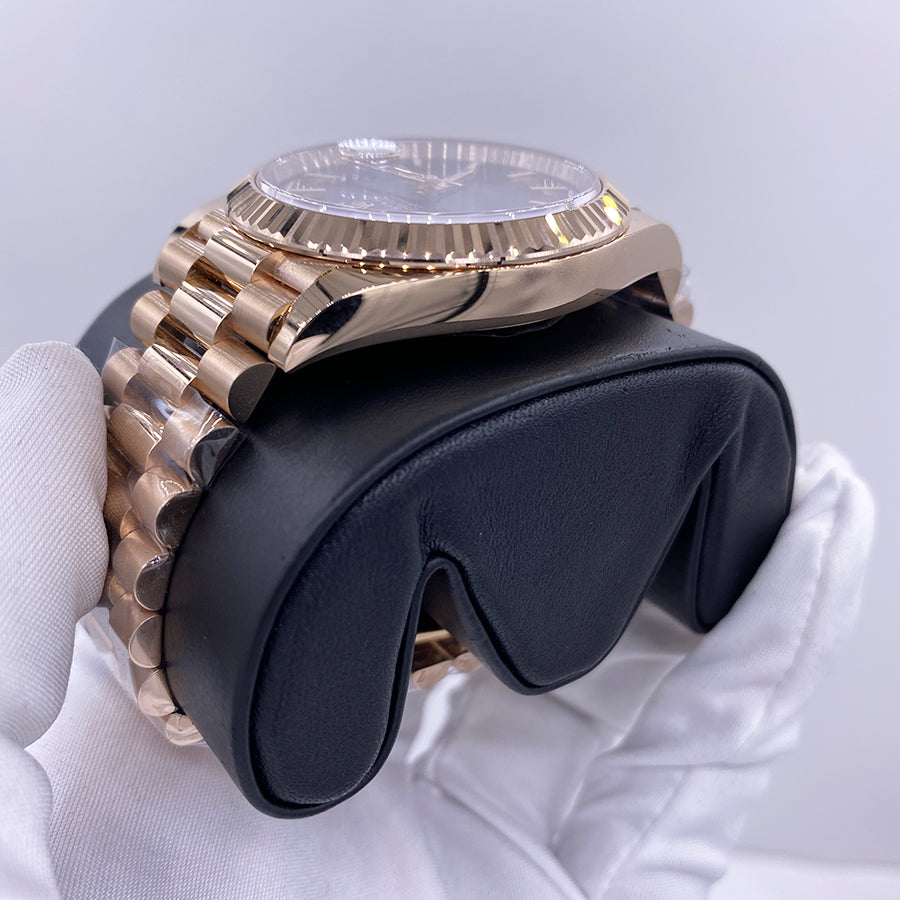 Rolex Day-Date 40 Presidential 228235 Fluted Bezel Chocolate Diagonal Motif Dial