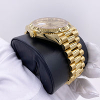 Rolex Day-Date 40 228238 Fluted Bezel Champagne Dial
