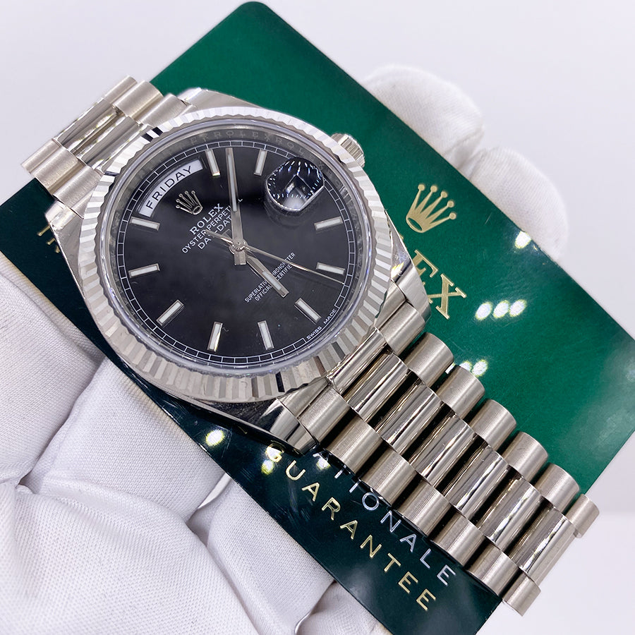 Rolex Day-Date 40 Presidential 228239 Fluted Bezel Black Dial