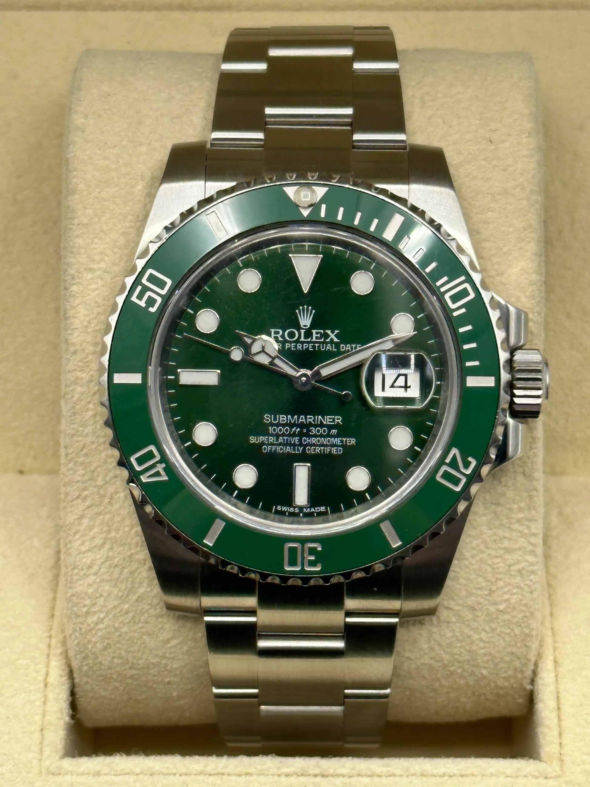 Rolex Submariner Date 40mm 116610LV Green Dial