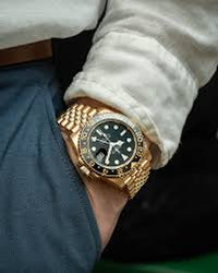 Rolex GMT Master II Yellow Gold Jubilee 126718GRNR