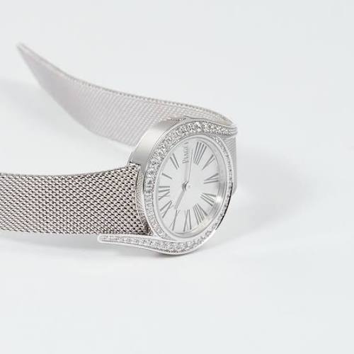 Piaget Limelight Gala Women’s watch with diamonds 26 mm G0A44212